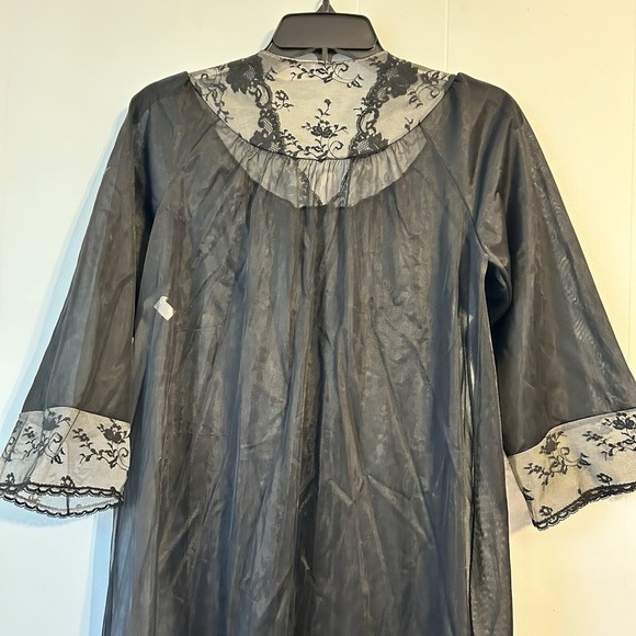 Vintage Women Small P Shadow Line, Black Lace, Victorian‎ Style See-Through Robe - Picture 13 of 13